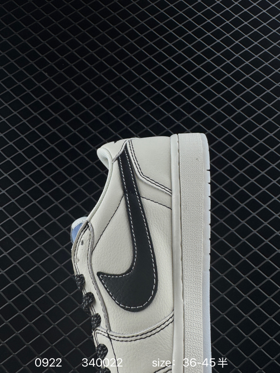 Travis Scott x Air Jordan 1 ” Reverse Mocha “